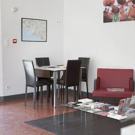 Résidence De Valrugues Appart hôtel 3*